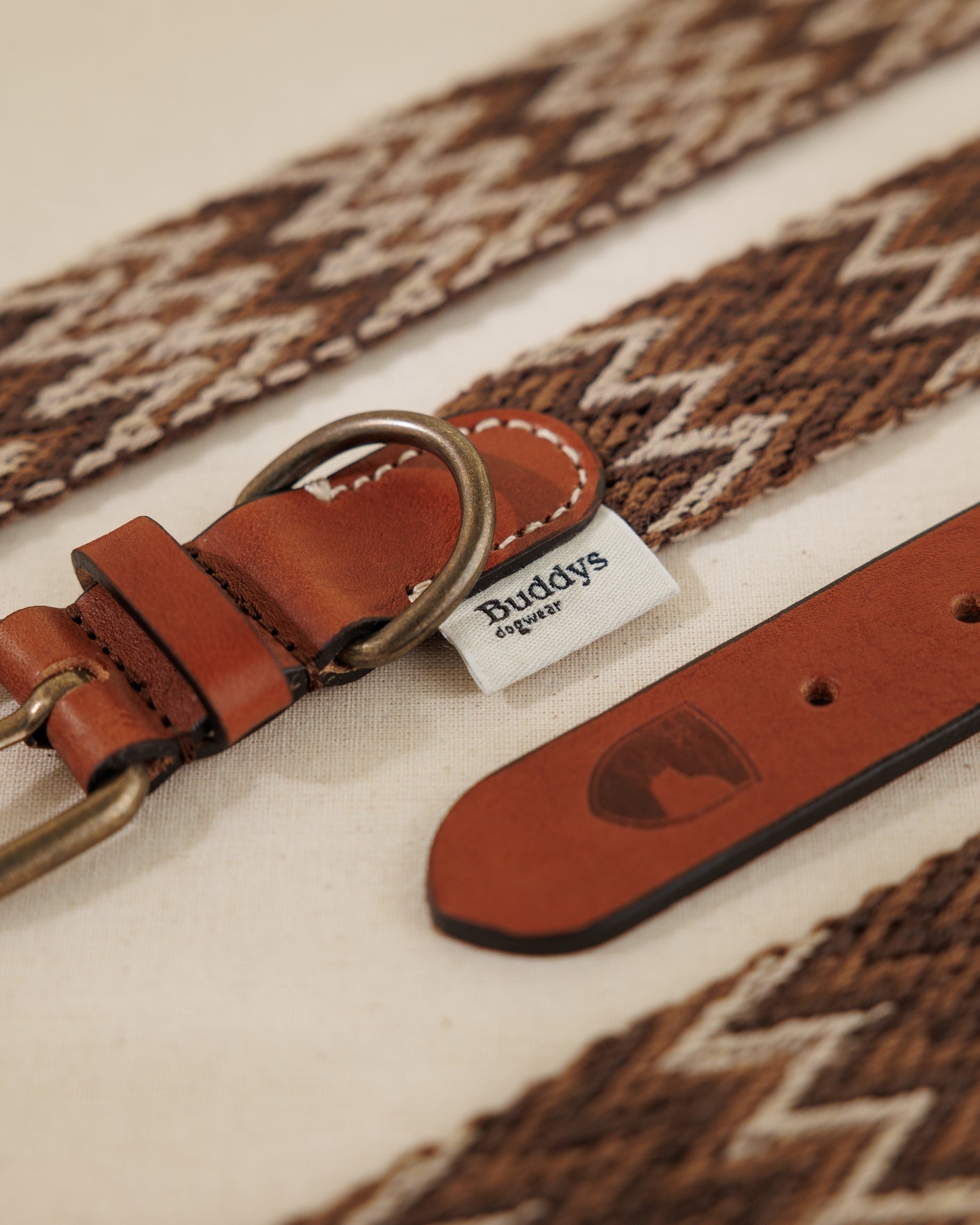 Halsband Peruvian Braun