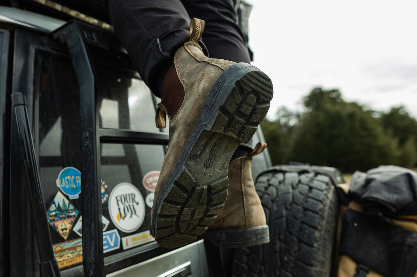BLUNDSTONE #585 RUSTIC BROWN - Der perfekte Gassi-Schuh für alle Hunde und Nichthundebesitzer.